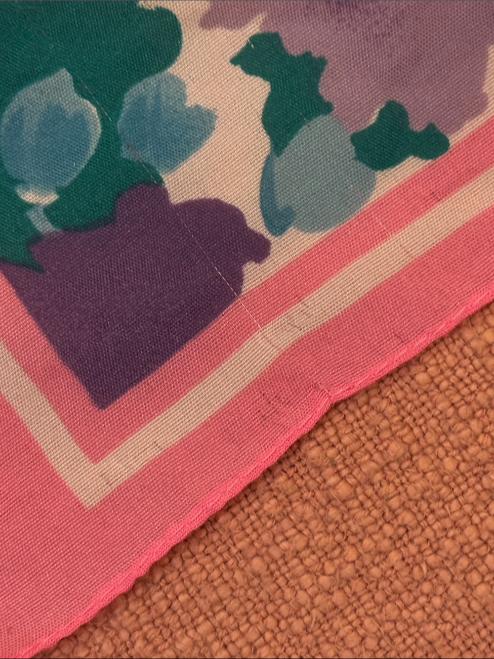 Vintage Italian Scarf - long and narrow Floral print - Picture 10 of 16